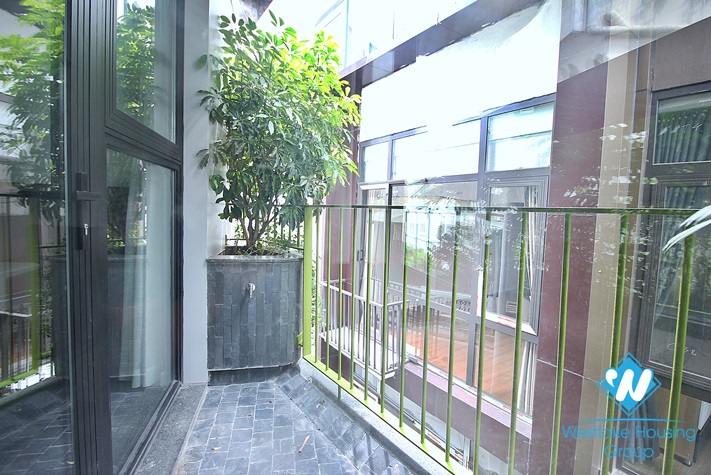 Morden 1 bed apartment for rent in Xuan Dieu st, Tay Ho